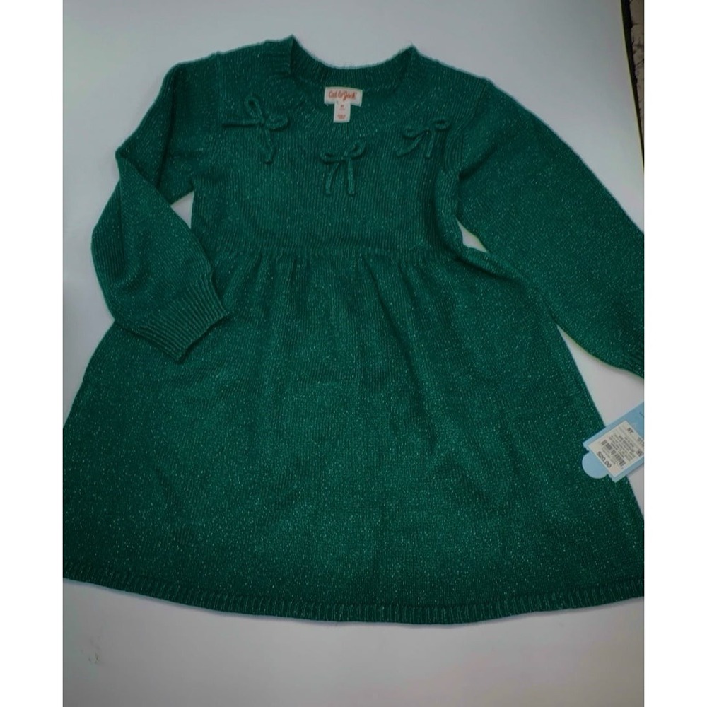 Girls size 5T Cat & Jack dark green with subtle gold threads holiday dress. Soft